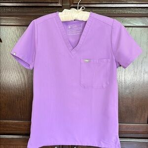 Women’s figs scrubs set, size X-Small